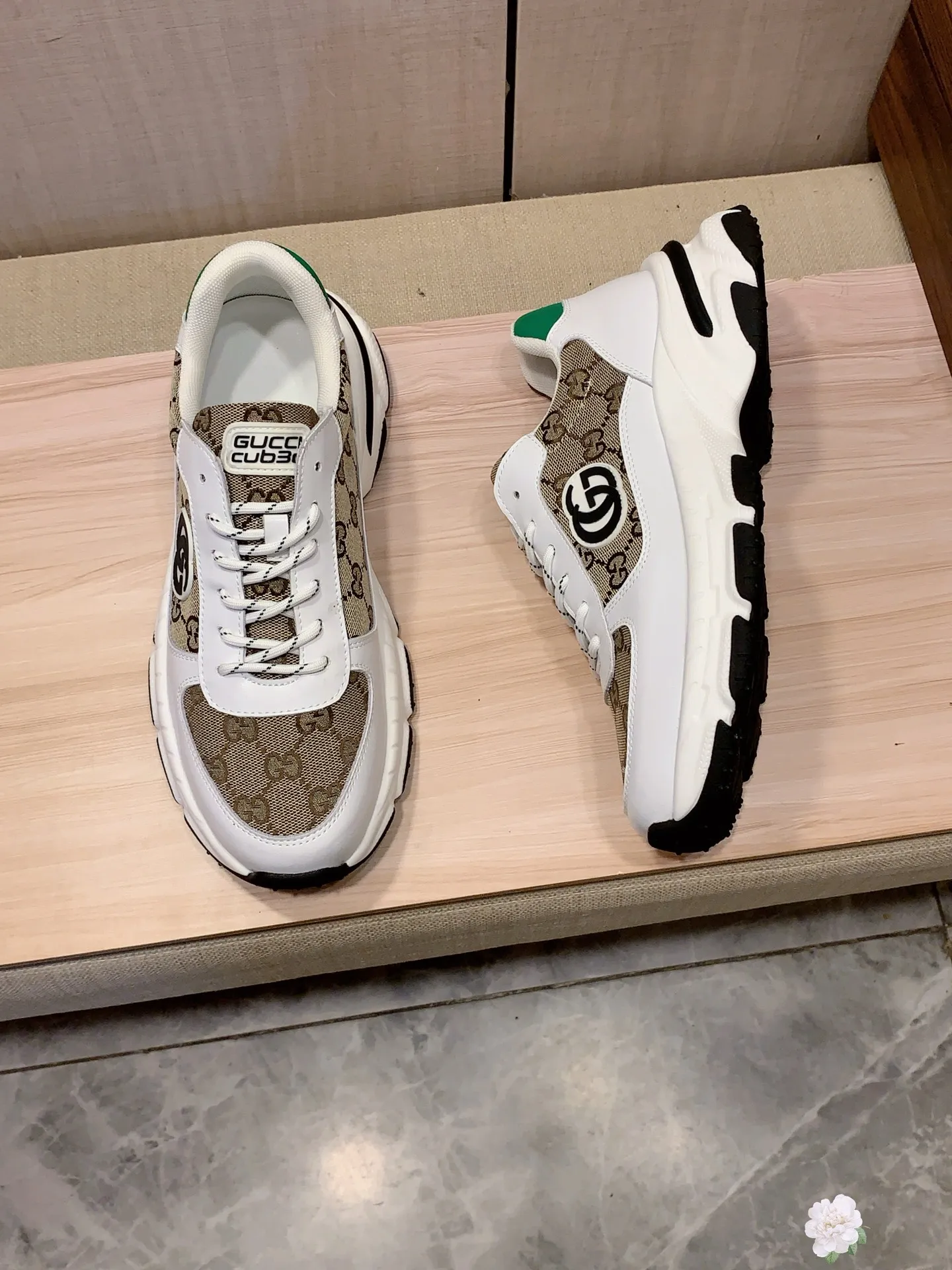 Men's men's shoes💰460💰💰🎩🎩[Lightning][Lightning] "Gucci*" The latest • popular casual shoes, top brand [seduce] luxury ~ purchasing agency, top ~ quality. [Strong] The upper is made of imported breathable cowhide with material ➕ breathable sheepskin feet (•) and fine workmanship. The original stylish and stylish soft rubber wear-resistant and non-slip outsole is light and comfortable on the feet. The real thing looks better when photographed in person. Code 111: Code: 38-44, 3️⃣ colors selected